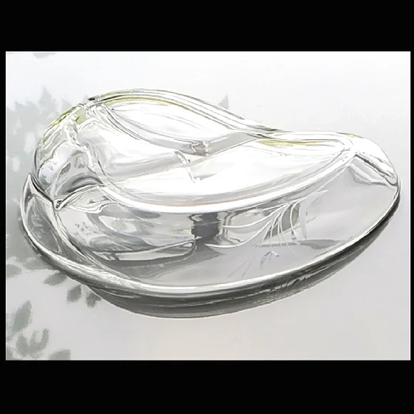 MCM Fostoria "Wheat" 3-part Clear Glossy Serving Dish - Picture 7 of 7